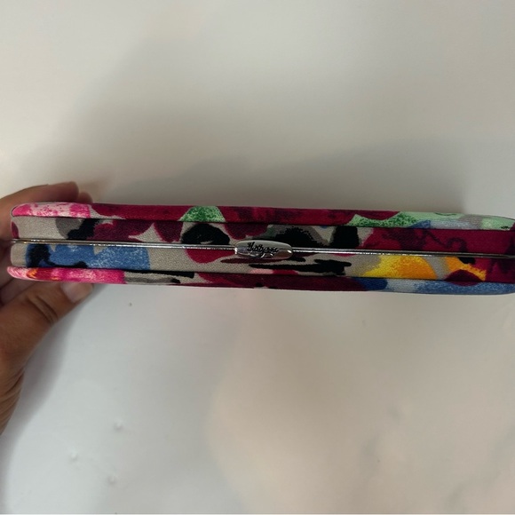 Thirty-One Hard Case Wallet Watercolor Garden Floral Pattern NIP Gray Multicolor - Picture 5 of 6